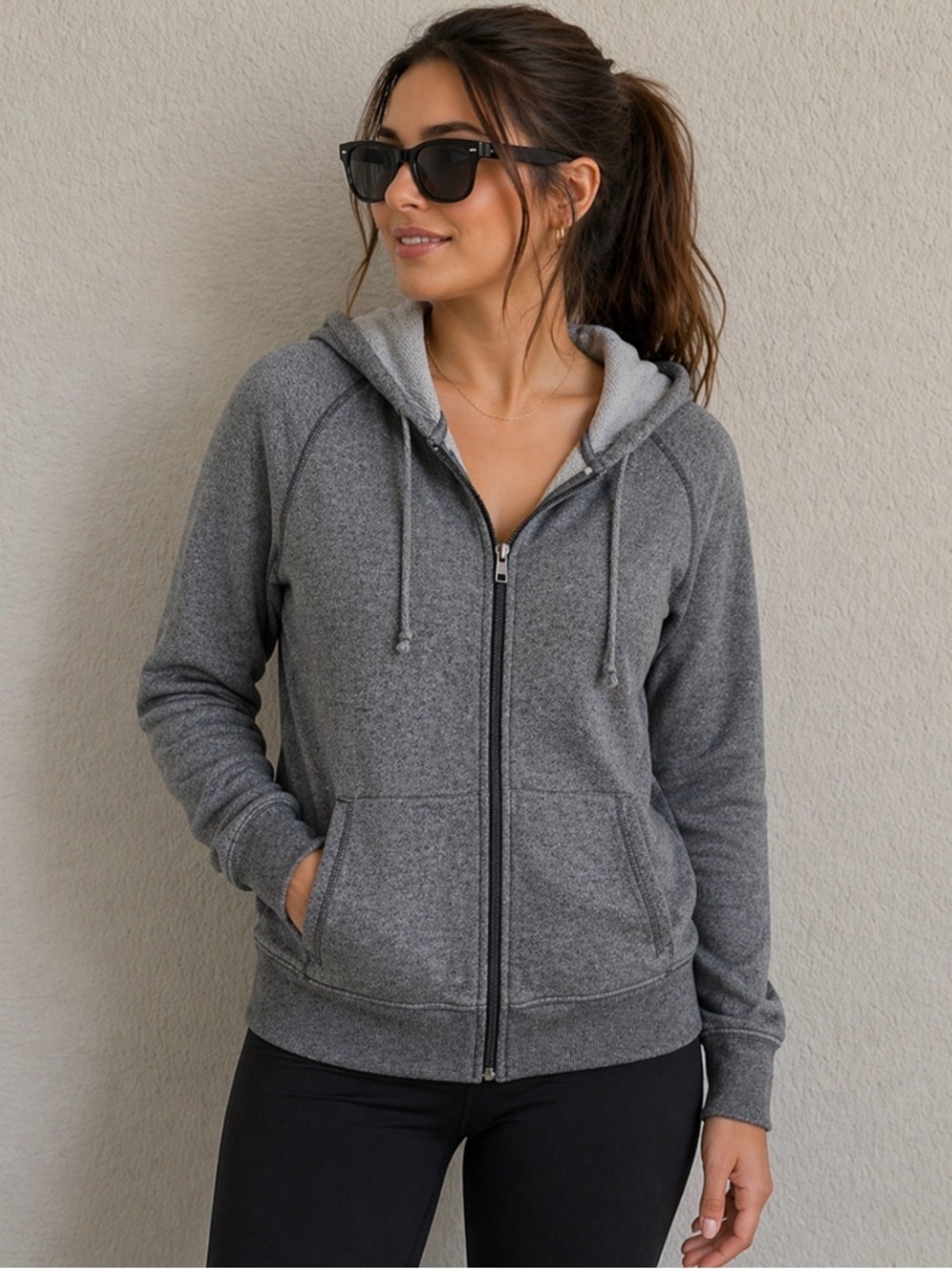Patagonia Gray Full-Zip Hoodie Sweatshirt, Womens size small. - Picture 1 of 7